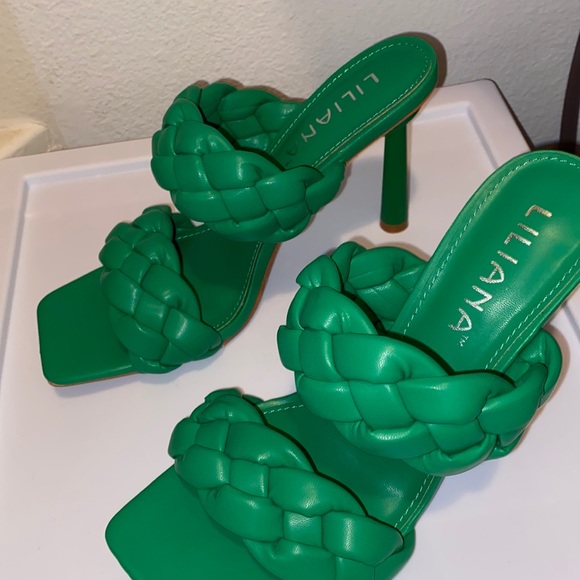 Braided 2 strap Statement Green heels (knock off Steve Madden) - Picture 7 of 8